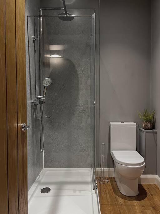 Cosy 2 Bedroom Apartment Тодморден Екстер'єр фото
